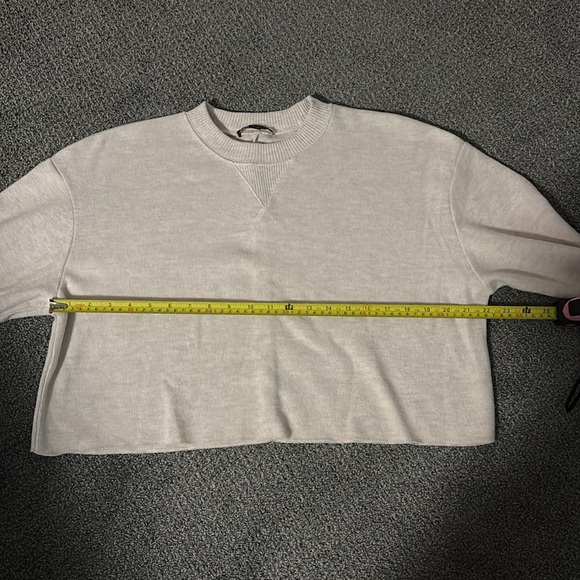 Zara Cream Ribbed Sweater - Picture 4 of 6